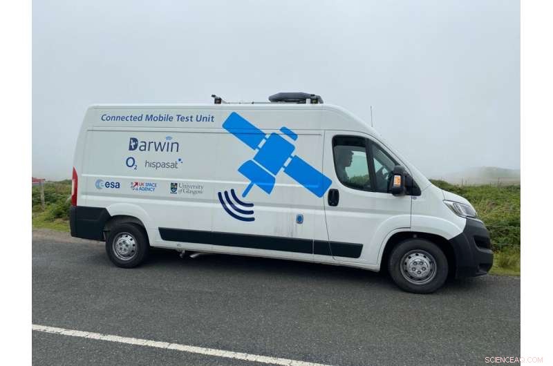 5G & Satellite Connectivity for Seamless Delivery Operations