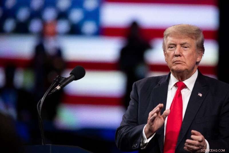 Ethical Hackers Respond to Global Cyberattack: A  Volunteer Fire Brigade  for the Internet