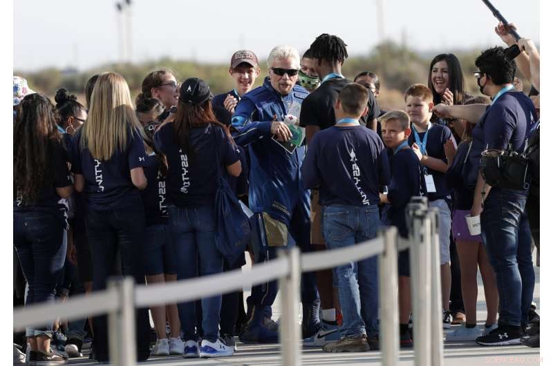 Virgin Galactic Shares Plummet After $500 Million Stock Sale Announcement Following Branson s Flight