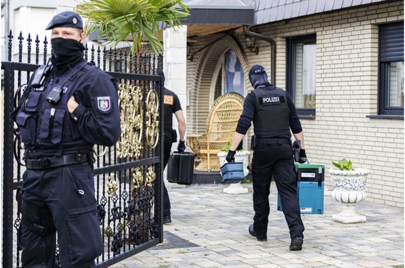 Germany s Largest Drug Raid: 750+ Arrests Result from Encrypted Chat Data Decryption
