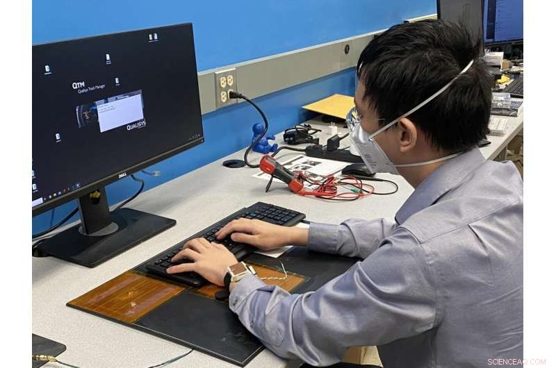 Body-Powered Charging: Revolutionary Tech Recharges Smartwatches via Skin Contact for Continuous Health Monitoring