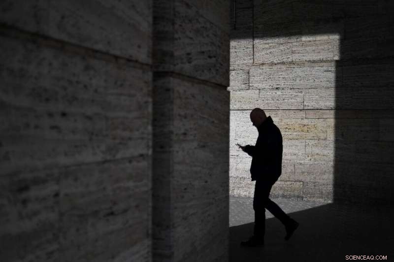 Amazon Acquires Wickr to Boost AWS Security with Encrypted Messaging