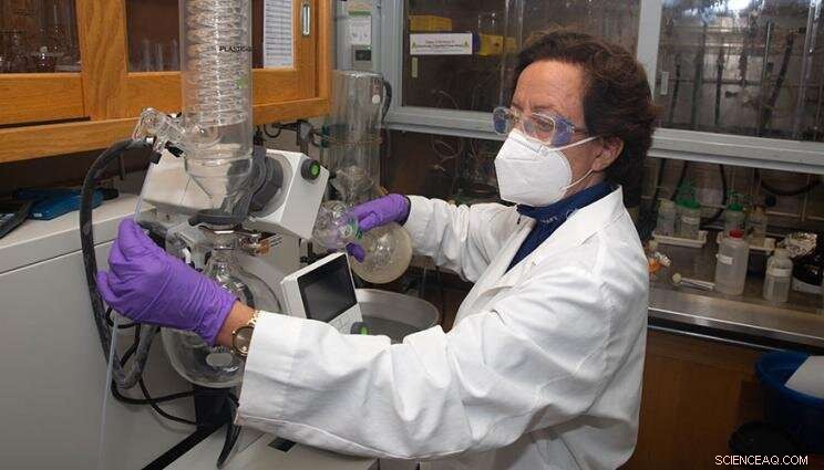 LLNL Scientist Develops Isotopically Labeled Energetic Compounds for Safer Munitions