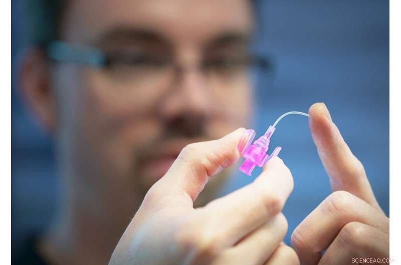 Sustainable Polyurethanes: Biocompatible Plastics for Medical and Sporting Goods Without Toxic Isocyanates