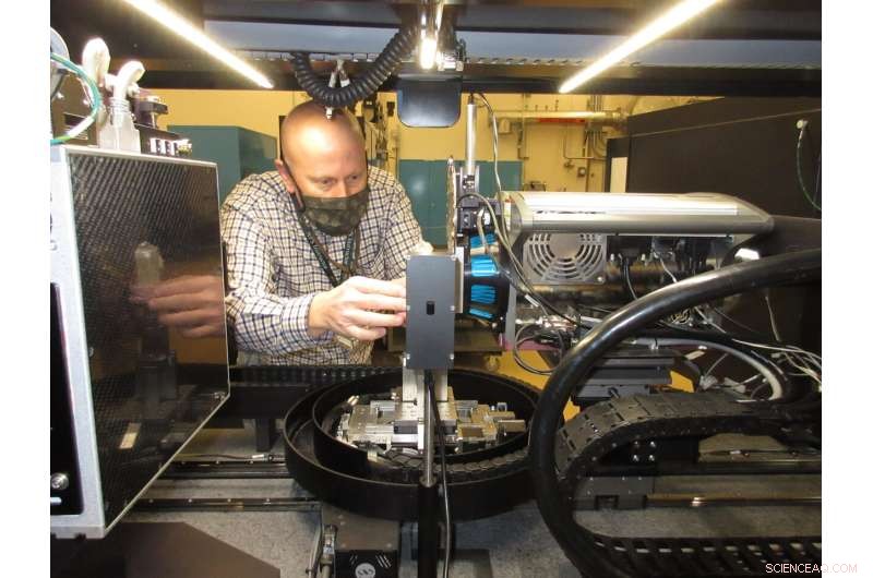 Idaho National Laboratory Researchers Use X-ray Microscopy to Create High-Resolution 3D Fossil Images