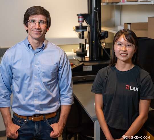 Dead Spiders Become Air-Powered Grippers in Nature-Inspired Engineering