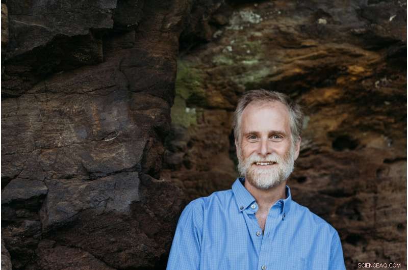 Sterkfontein Australopithecus fossils now dated to  3.4 Myr, reshaping human evolution