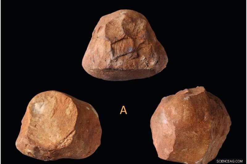 Ancient Cave Art & Burial Site in Spain Dates Back 50,000+ Years