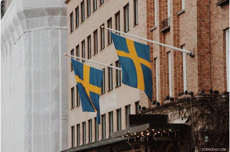 Discrimination in Hiring: Study Reveals Bias Against Foreign-Named Job Applicants in Sweden