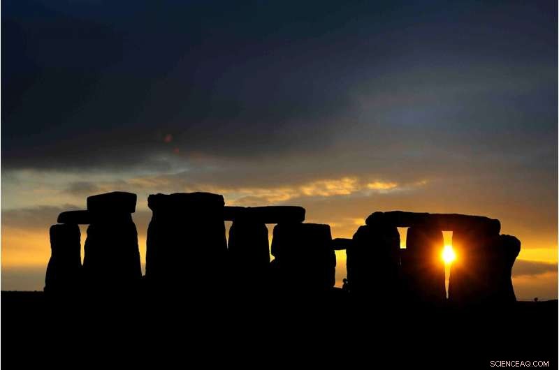 Ancient DNA Reveals Parasites in Stonehenge-Era Human Diet