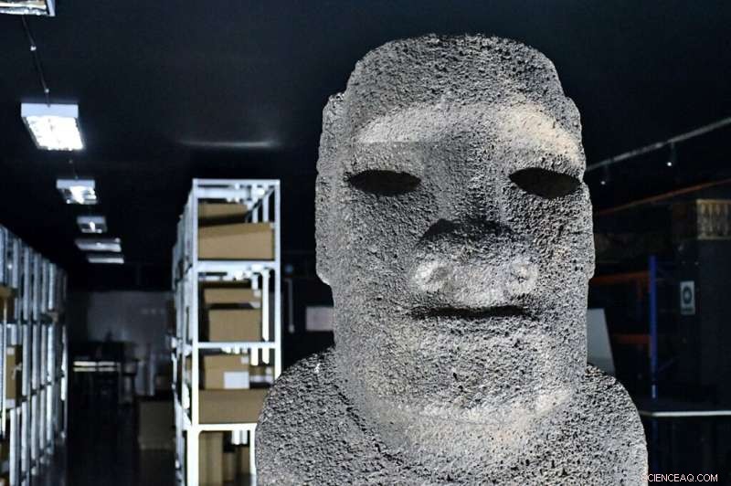 Chile Returns Easter Island Moai Head After 150 Years