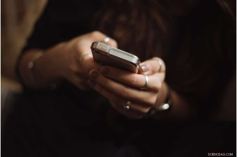 Sexting Among Young People: Research Highlights Need for Education