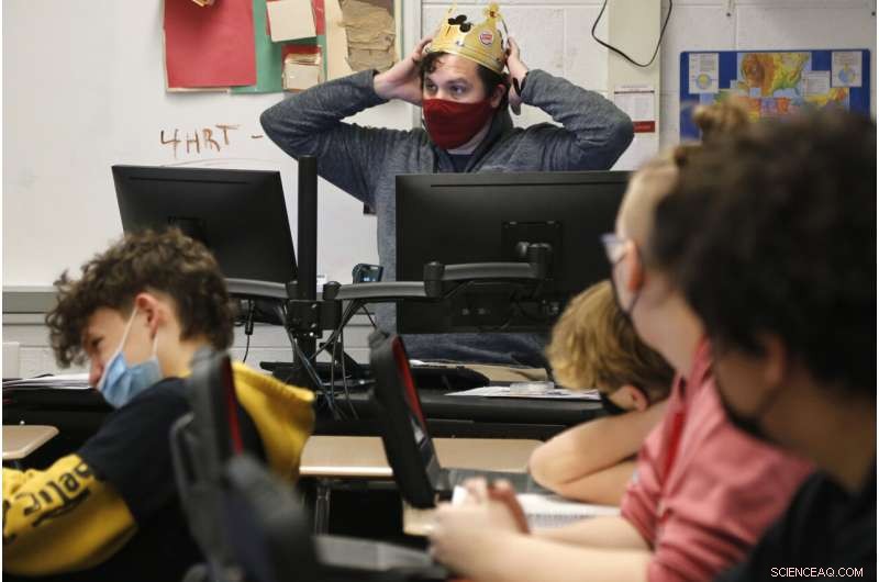 Therapy-Based Programs Help Overwhelmed Students Thrive