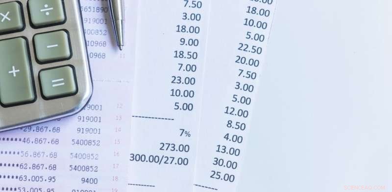 New Zealand Debt Crisis: Are Kiwis Overwhelmed by Debt?