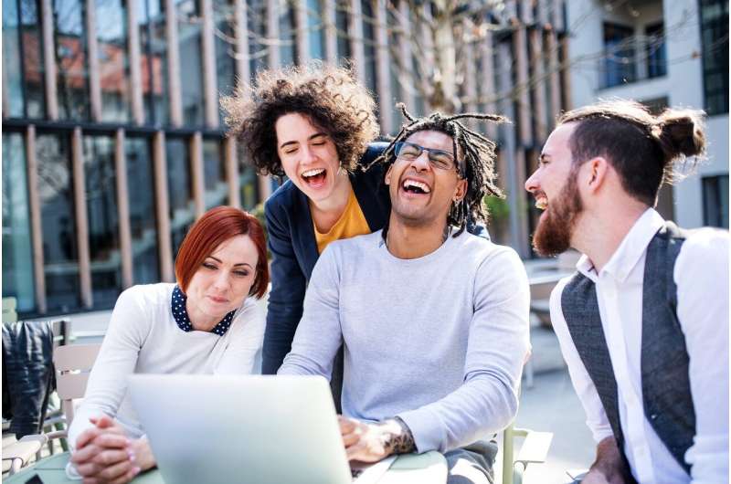 The Power of Workplace Connections: Boosting Retention & Mental Wellbeing