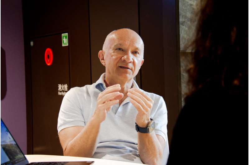 Quantum Entanglement for Unbreakable Encryption: A Deep Dive