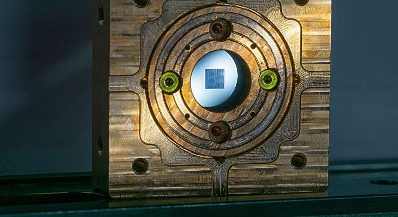 Quantum Memory Breakthrough: Storing Information in Sound Using Light