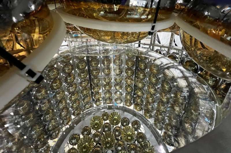 Eos Neutrino Detector: Advancing Nonproliferation and Fundamental Physics Research