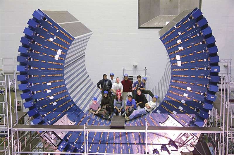 ATLAS Detector Detects High-Energy Supernova Neutrino Flux