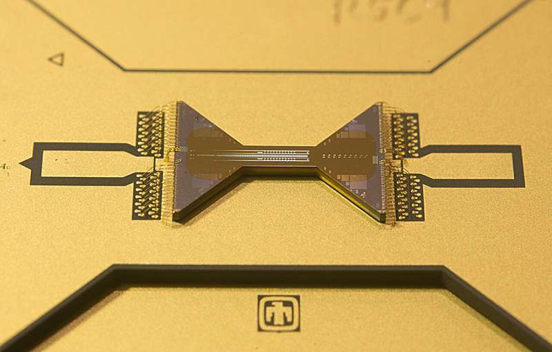 Single-Ion Cooling Breakthrough Simplifies Quantum Computing