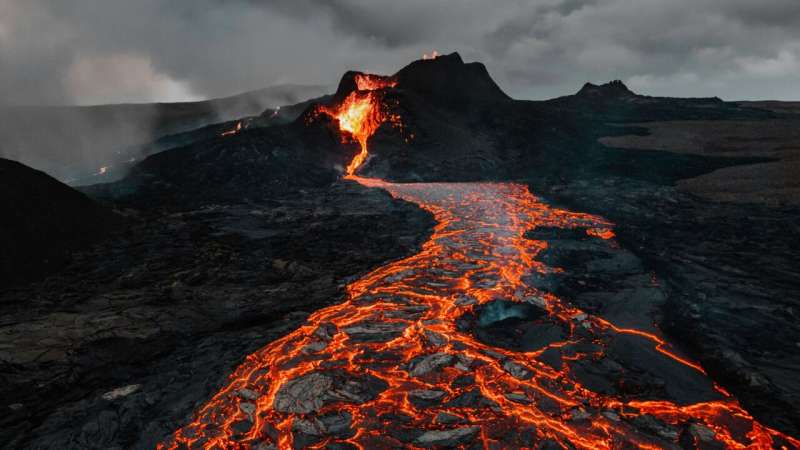 Understanding Magma Reservoirs: Improving Volcanic Eruption Forecasts