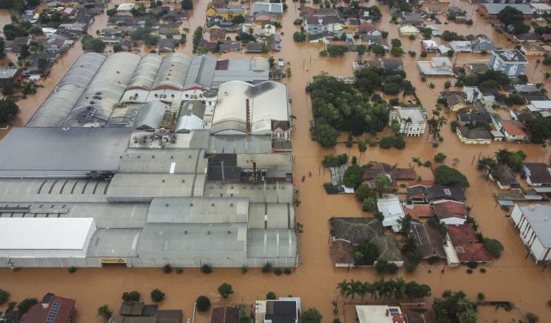 Global Extreme Weather: Brazil Floods, Asian Heatwaves & More