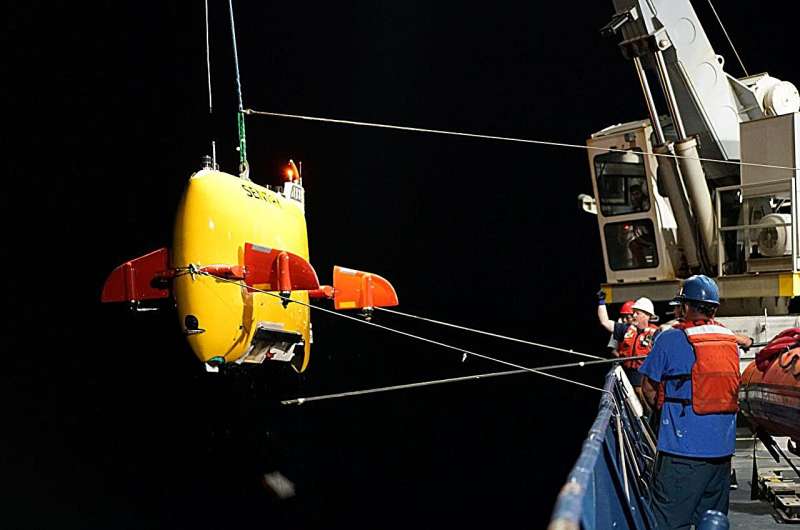 New Hydrothermal Vent Discoveries in the Pacific Ocean