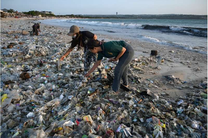 G7 to Pledge Action on Plastic Production Reduction
