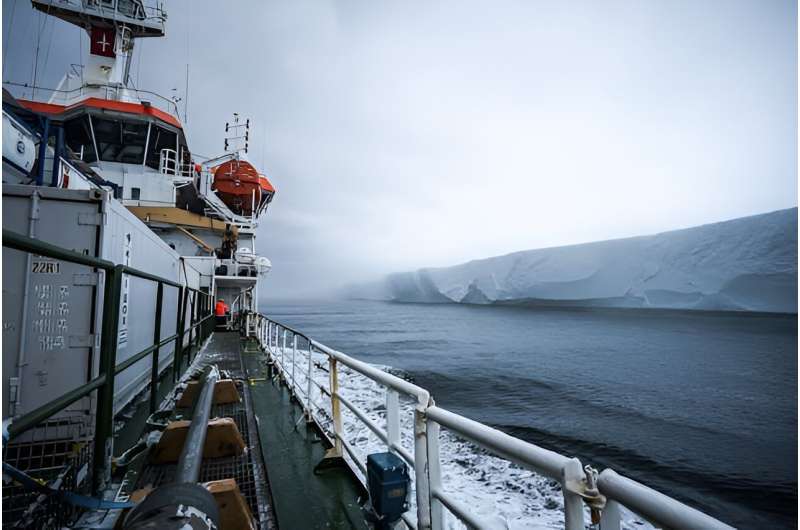 Antarctica Sea Ice Declines to New Lows: Understanding the Impact of Ocean Warming