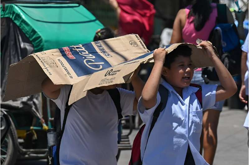 Philippines: Hundreds of Schools Close Due to Extreme Heat