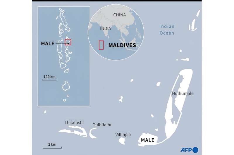 China Provides Glacier Water to Maldives Amid Climate Concerns