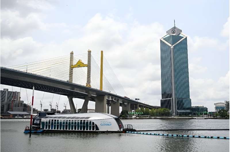 Bangkok River Interceptor: Cleaning Up Plastic Pollution with The Ocean Cleanup