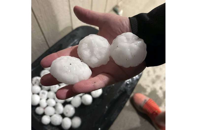 Warm Winter Fueled Midwest Tornado Outbreak: Expert Analysis