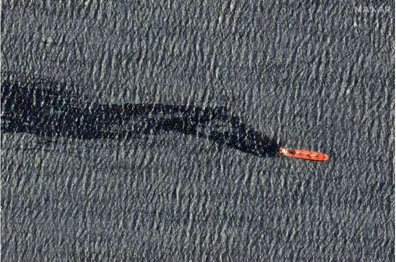 Red Sea Disaster: Sunken Ship Threatens Environmental Catastrophe