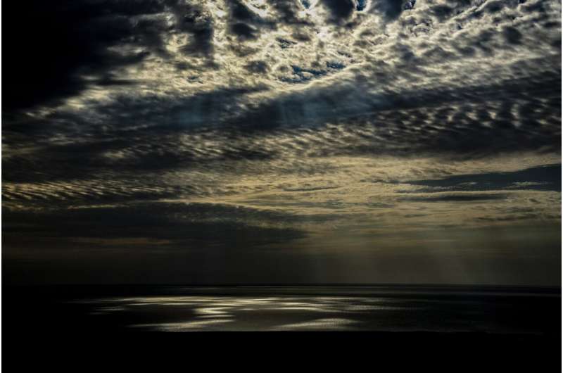 Atmospheric Engineering: Scientists Explore Upper Atmosphere Drying for Climate Cooling