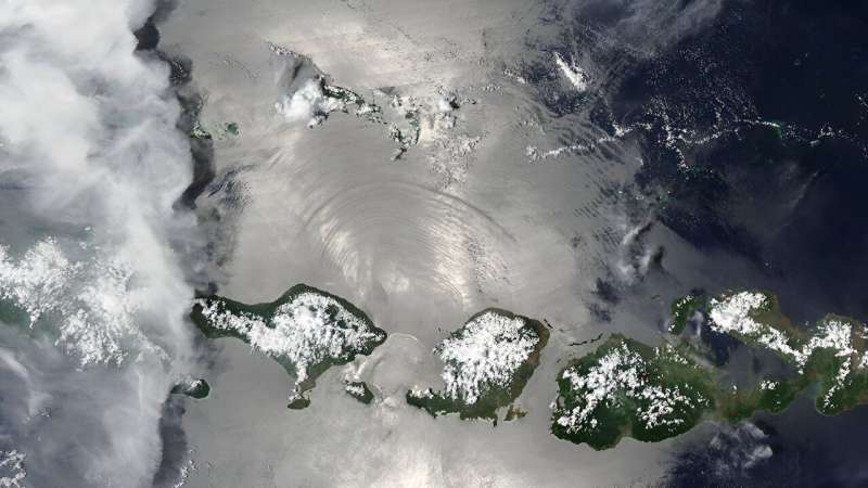 Supercomputer Modeling Enhances Satellite Altimetry with Improved Understanding of Internal Waves