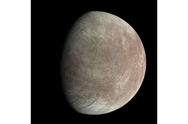 JunoCam Reveals Stunning Detail of Europa s Icy Surface