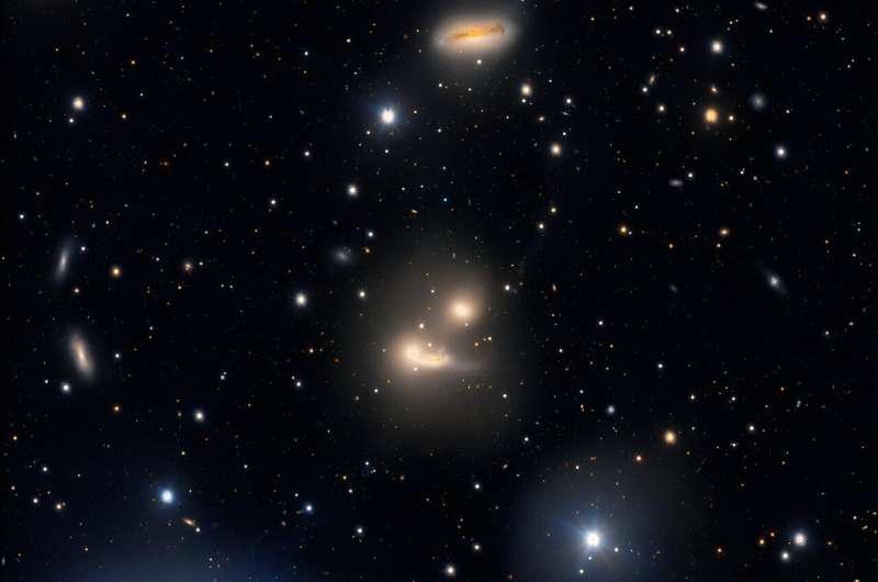 Stunning New Images of Galaxy ESO 510-G13 from VLT Survey Telescope
