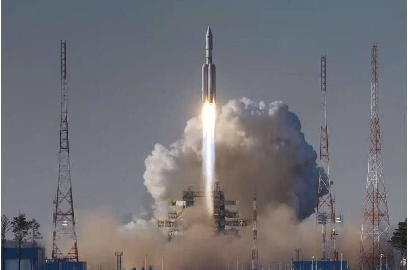 Russia s Angara-A5 Rocket Successfully Launches from Far East