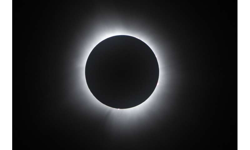 North America s Total Solar Eclipse: Reactions & Traffic Delays