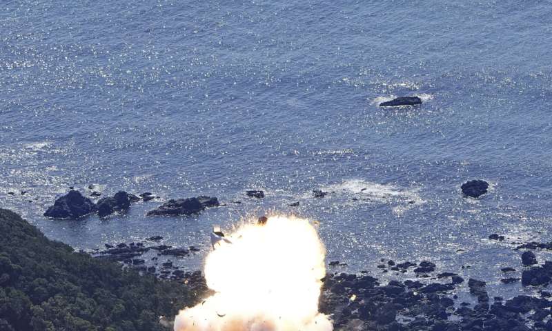 Space One s Kairos Rocket Explodes Moments After Liftoff in Japan