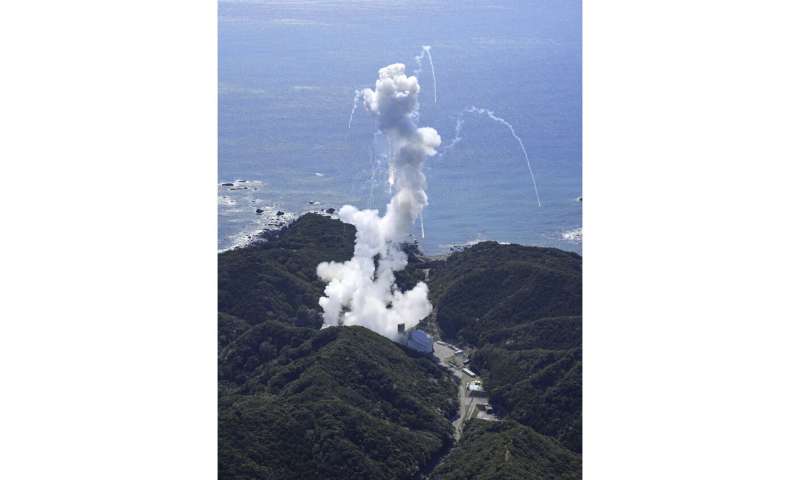 Space One s Kairos Rocket Explodes Moments After Liftoff in Japan