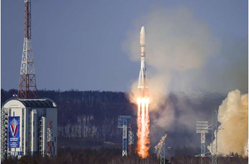 Russia Launches Iranian Satellite & 18 Russian Satellites into Orbit