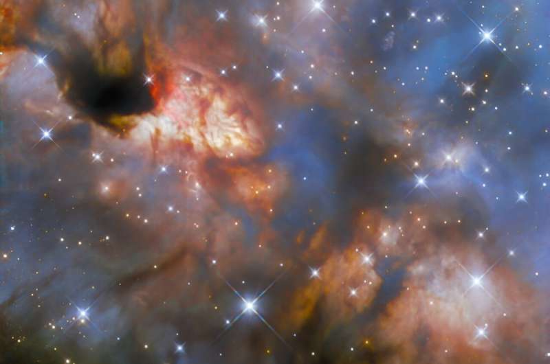 Hubble Telescope Captures Stunning Image of Star Formation Region IRAS 16562-3959