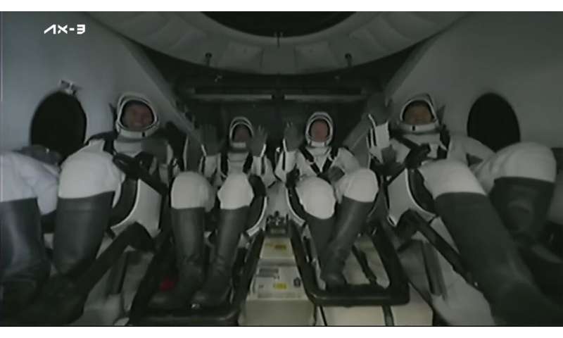 Turkish, Italian & Swedish Astronauts Return from Private Space Station Mission