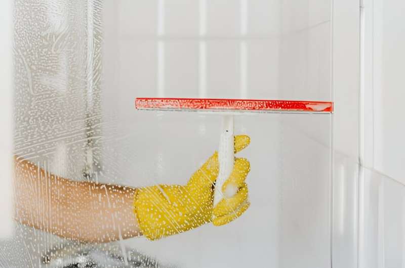 Vinegar & Baking Soda: Effective Cleaning or Myth?