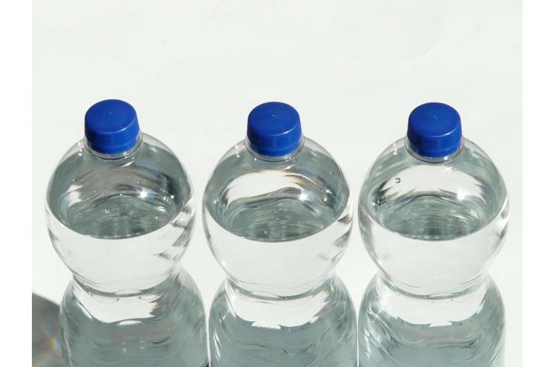 Transforming Plastic Waste: Photocatalysis Converts Polyethylene into Valuable Chemicals