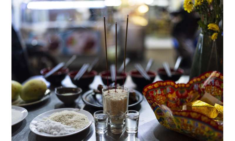 Vietnam Farmers Cut Methane Emissions with Sustainable Rice Farming