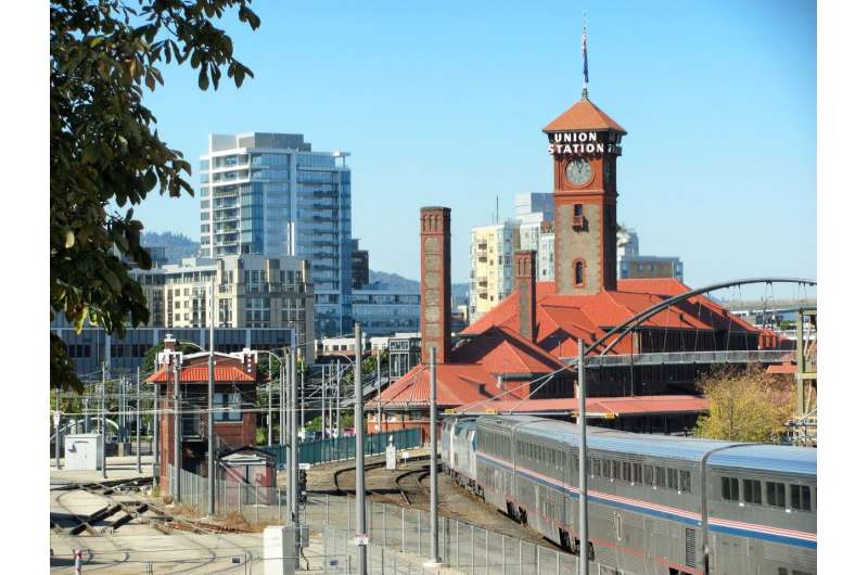 Oregon Eviction Crisis: Mental & Physical Health Impacts on Tenants