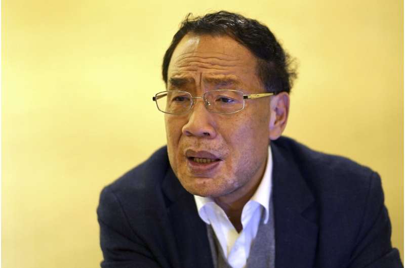 COVID-19 Sequencing Pioneer Zhang Yongzhen Protests Lab Eviction